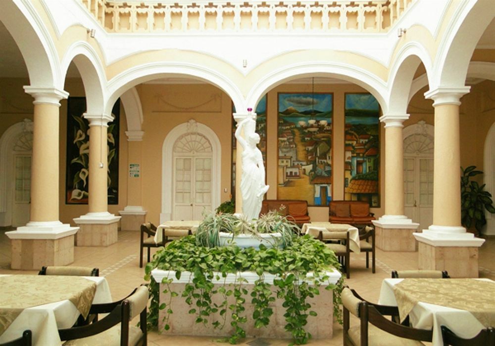 Hotel Posada Regis Guadalajara Exterior photo